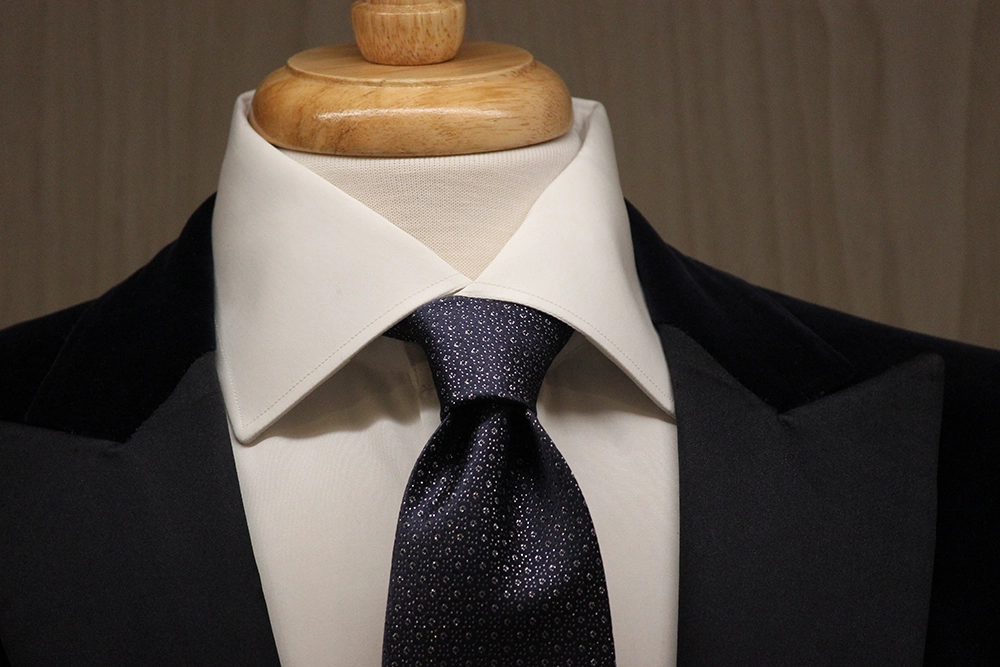 Loro Piana Cotton Velvet Tuxedo with Metallic Silk Tie — bespoke by Mr. Alex